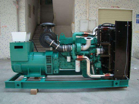 潘集1100kw康明斯柴油发电机组图片 潘集1100kw康明斯柴油发电机组图片